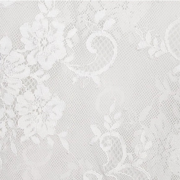 White Lace Cropped Blouse Top - Picture 3 of 4